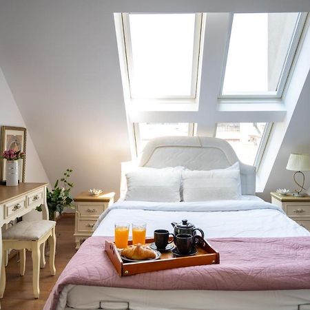Sunny Studio With A View In Top Center โซเฟีย ภายนอก รูปภาพ